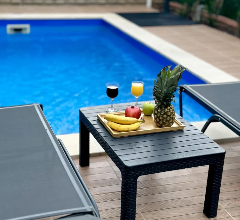 Sapanca’da Isıtmalı Havuzlu Villalarla Kış Tatili